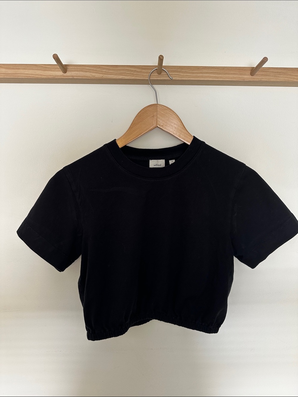 Wilfred Black Cropped T-Shirt